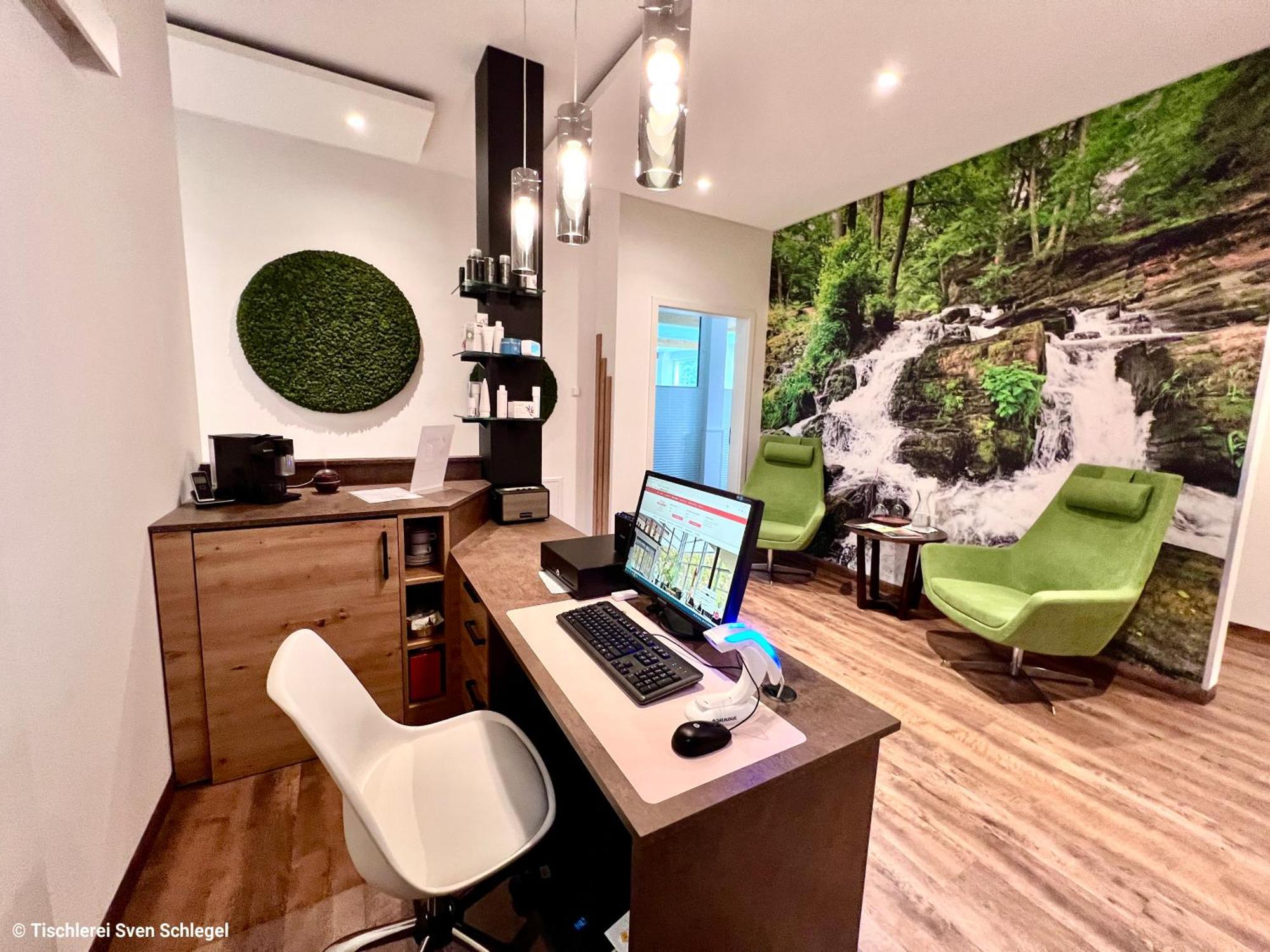 Morada Hotel אלקסיסבאד מראה חיצוני תמונה